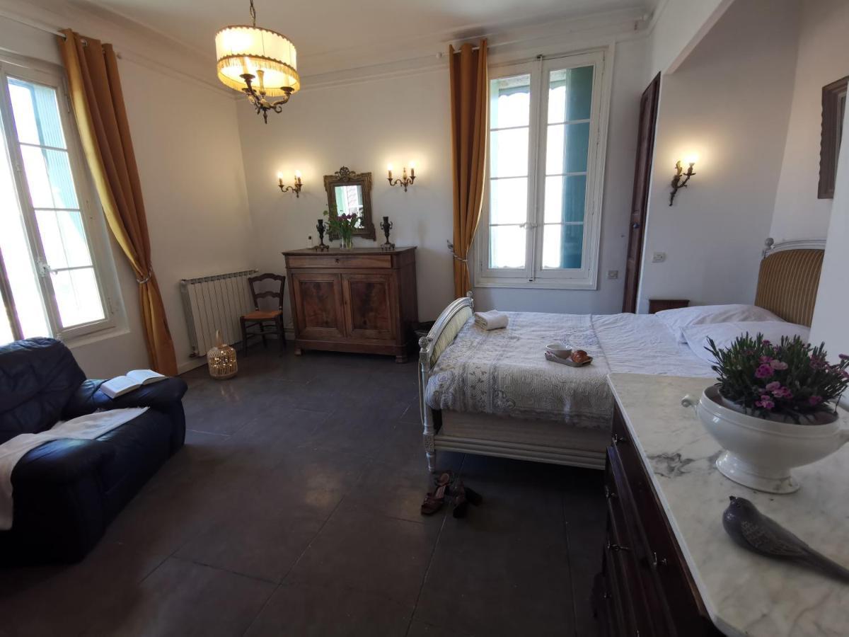 La Taniere 16 Couchages Villa Vergèze Buitenkant foto